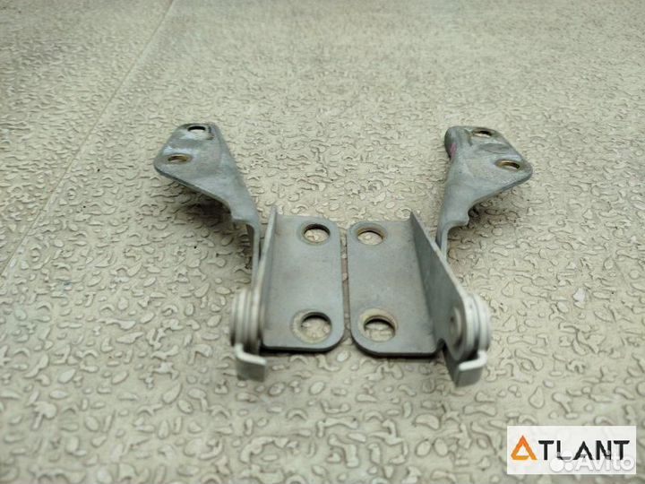 Петля капота daihatsu hijet