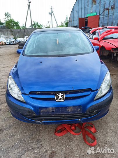 Разбор на запчасти Peugeot 307