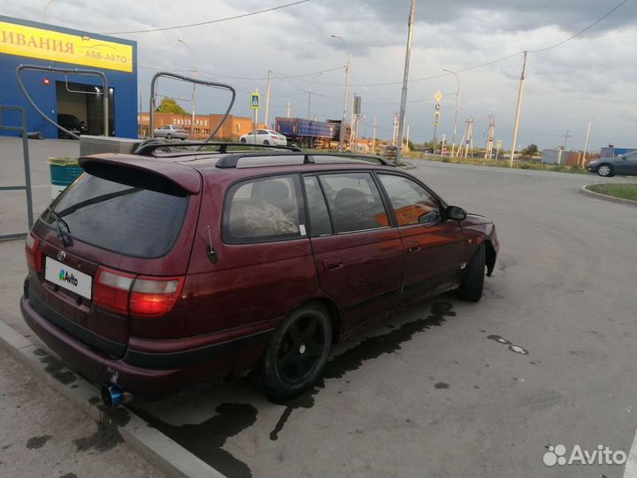 Toyota Caldina 1994