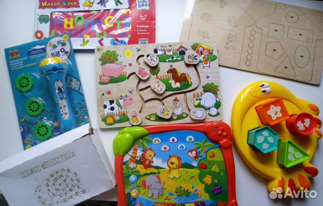 Развивающие игрушки пакетом