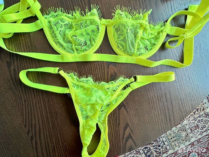 Нижнее белье новое, комплект