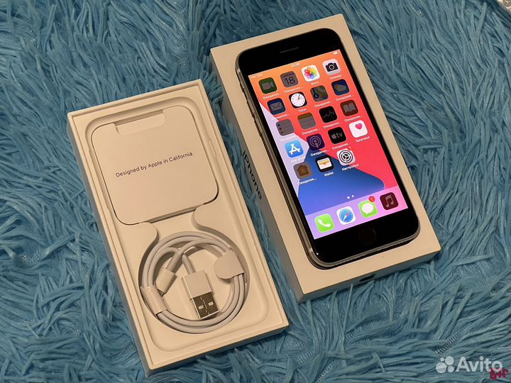 iPhone SE (2020), 64 ГБ