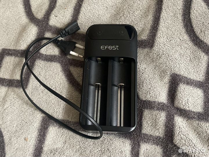 Зарядное устройство для аккумулятора вейпа