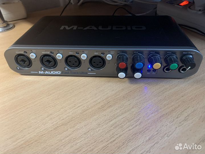 Внешняя звуковая карта m audio Fast track ultra