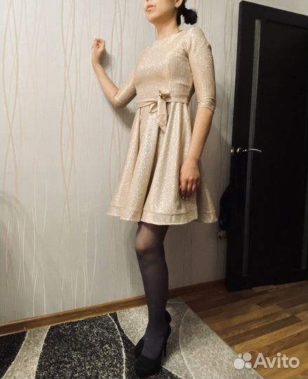 Платье женское