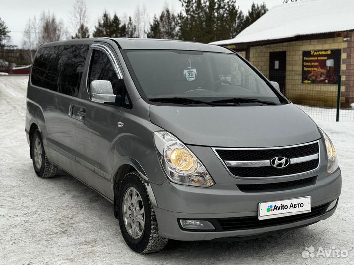 Hyundai Grand Starex 2.5 AT, 2011, 274 000 км