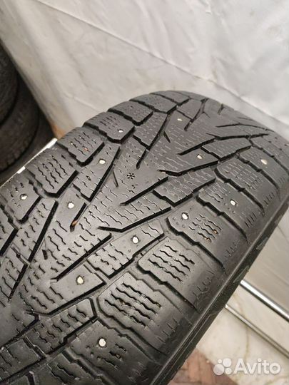 Nokian Tyres Hakkapeliitta 7 SUV 225/65 R17 106T