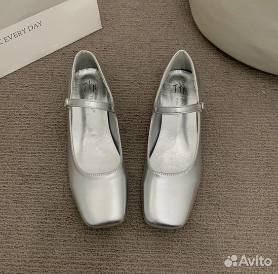 Балетки серебристые 36,37,38 Мэри Джейн