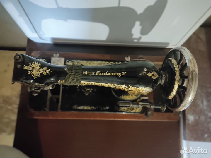 Швейная машинка Singer