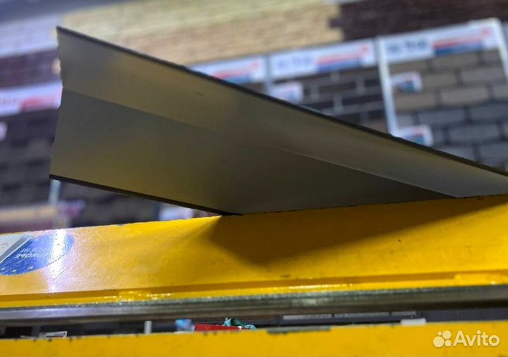 Конек на крышу