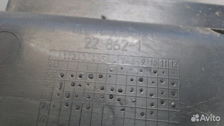 Жабо под дворники Audi A4 (B5), 1998