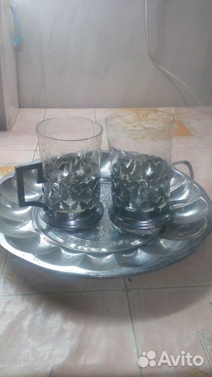 Стаканы с подносом