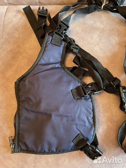 Фиксирующий жилет для инвалидной коляски