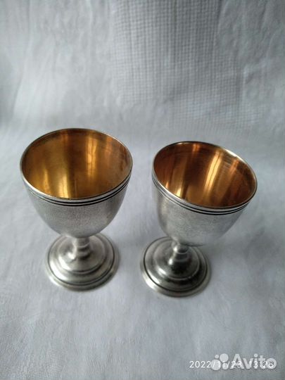 Рюмочки мельхиоровые, позолоченные, винтаж