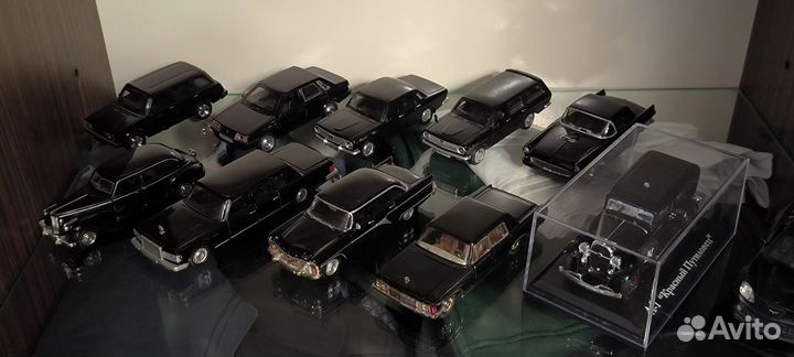 Модель автомобиля ЗИЛ 117, 1:43 СССР металлическая