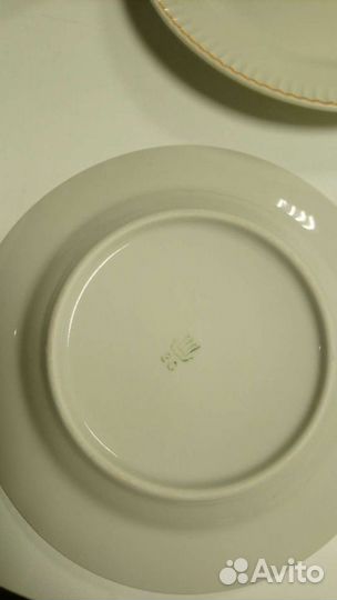 Набор тарелок