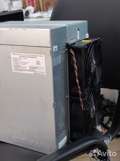 Asic майнер Bitmain Antminer S19