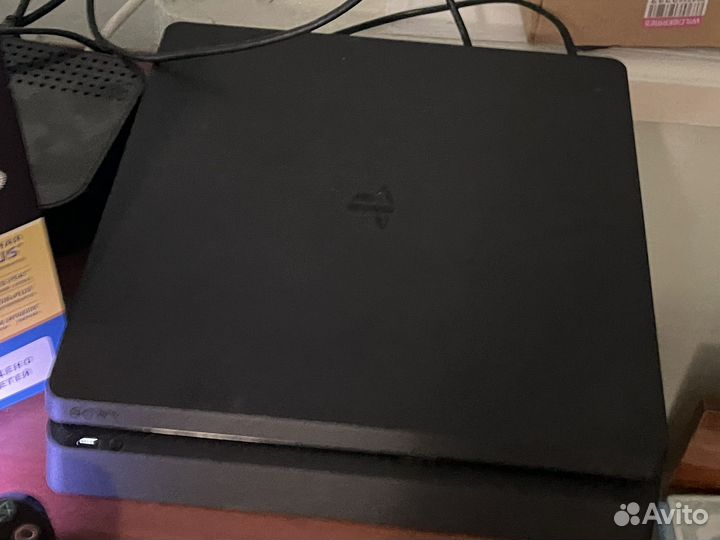 Sony PS4 slim 1tb