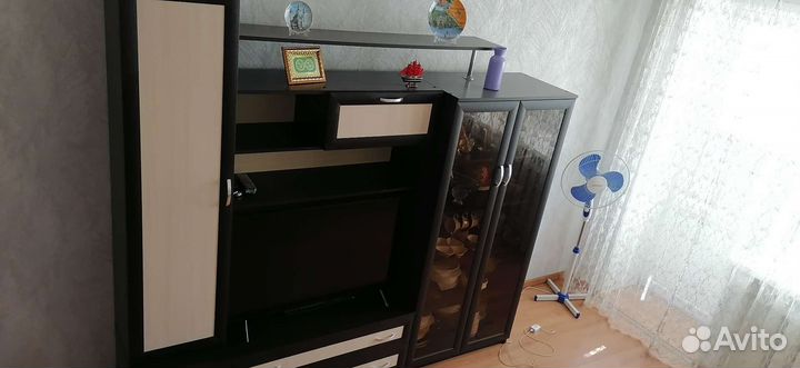 Стенка в гостиную