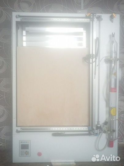 Лазерный станок co2 бу