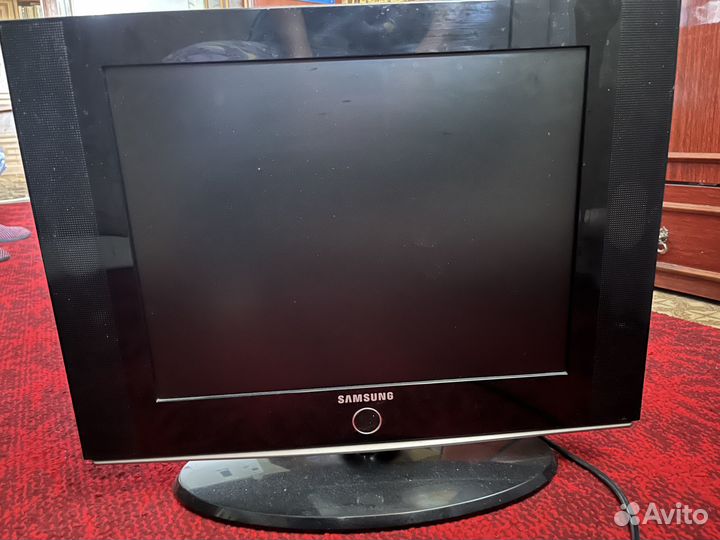 Телевизор samsung