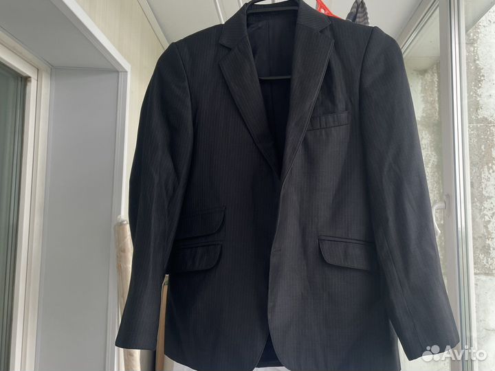 Костюм школьный классический