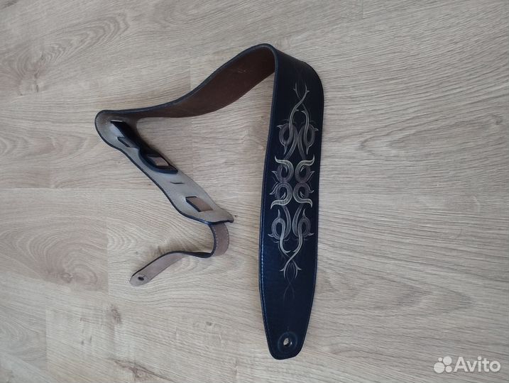 Продаю ремень для гитары