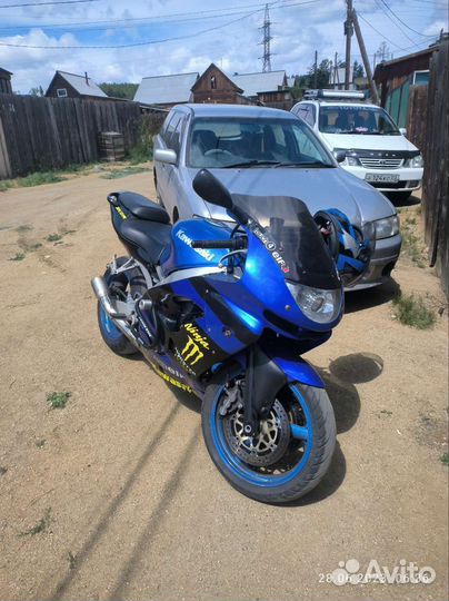 Кавасаки ниндзя zx9r