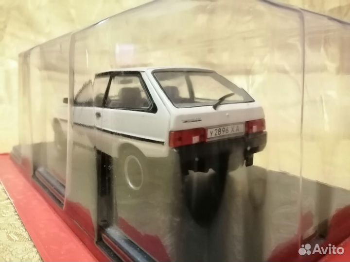 Модель заз-1102 «Таврия» в масштабе 1:24