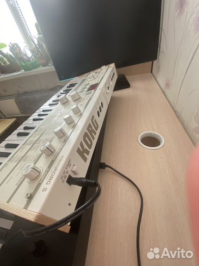 Korg microkorg mk-1S