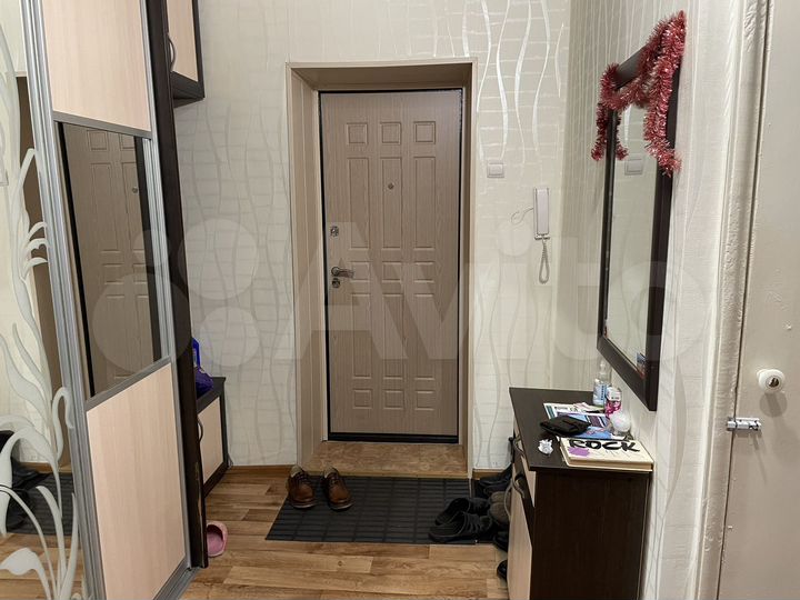 2-к. квартира, 52 м², 1/3 эт.