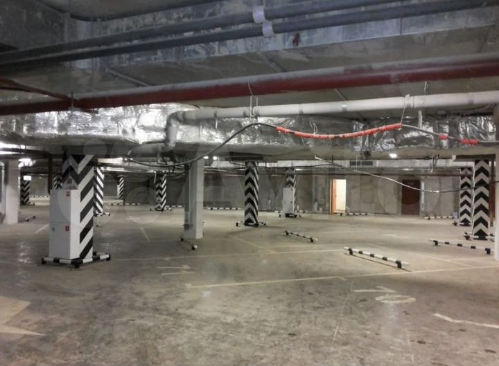 Машиноместо, 15 м²