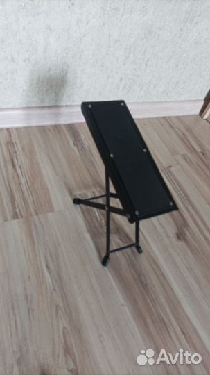 Акустическая гитара