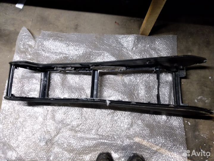 Консоль кпп audi a8 d3