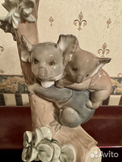 Фарфоровая статуэтка “Koala love” Lladro