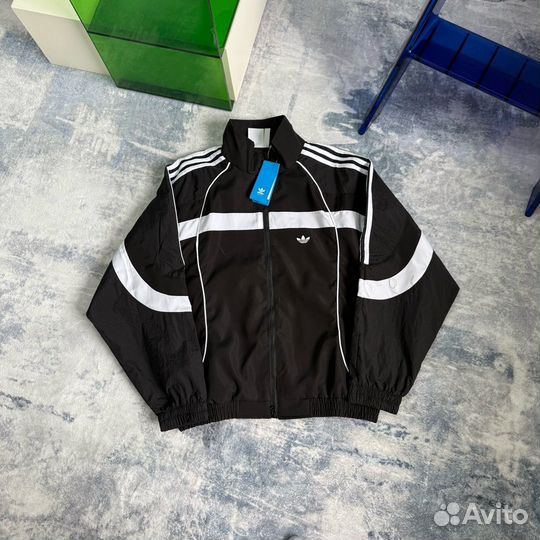 Мужская ветровка adidas