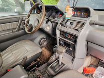 Mitsubishi Montero 3.5 AT, 1995, 224 136 км, с пробегом, цена 350 000 руб.