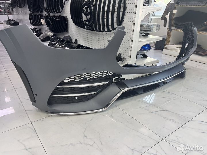 Передний бампер GLE V167 AMG