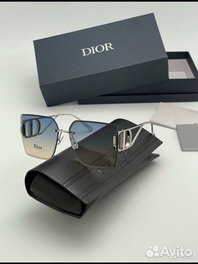 Солнцезащитные очки dior