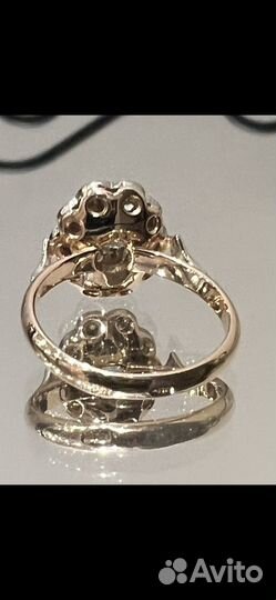 Золотое кольцо с бриллиантами и изумрудом СССР