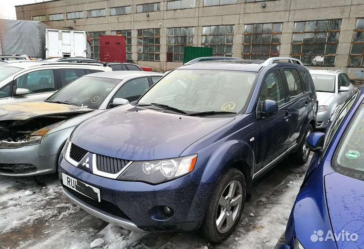 Mitsubishi Outlander II 08 г на запчасти