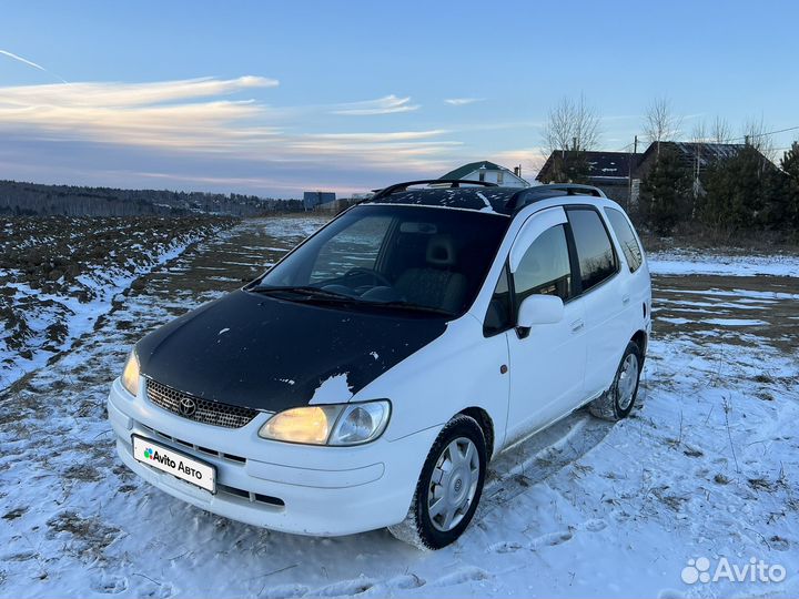 Toyota Corolla Spacio 1.6 AT, 1999, 247 000 км