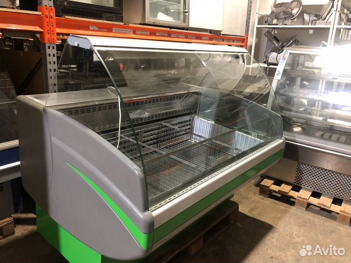 Морозильная витрина