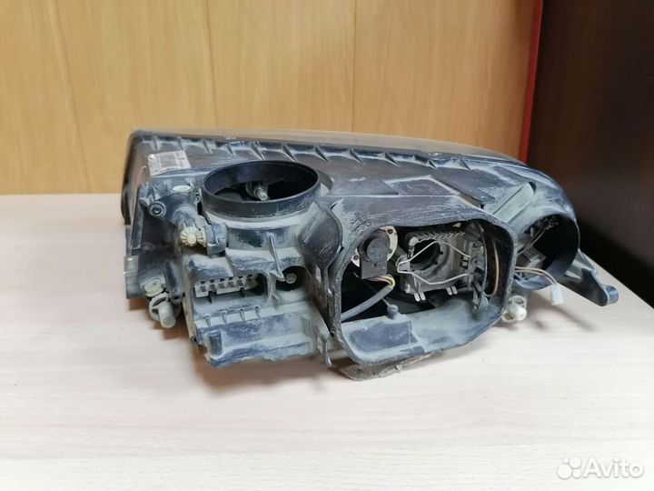 Фара правая volkswagen touareg 1