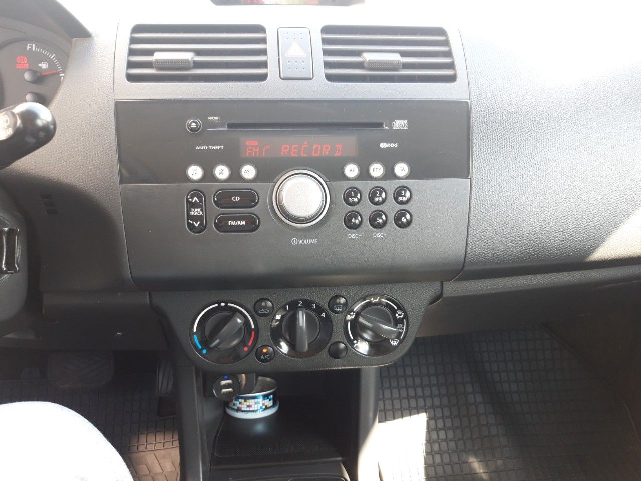 Suzuki Swift: фото владельца
