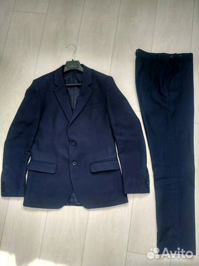 Костюм с брюками