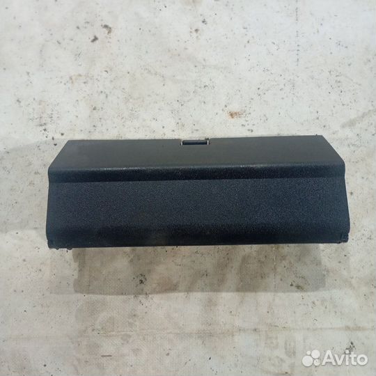 Крышка бардачка Москвич 2141 хетчбек