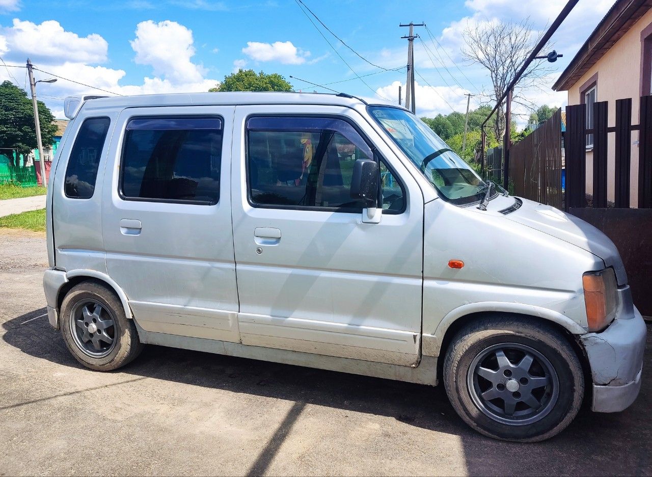 Suzuki Wagon R Wide: фото из отзыва