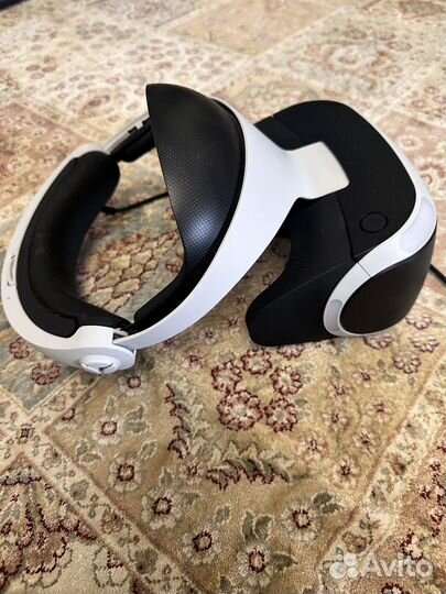 PS VR + 2 PS Move