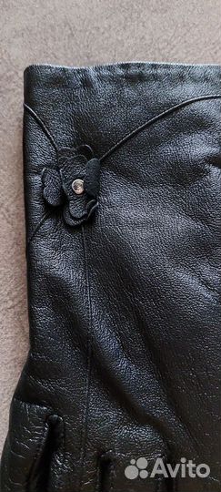 Перчатки женские кожаные новые